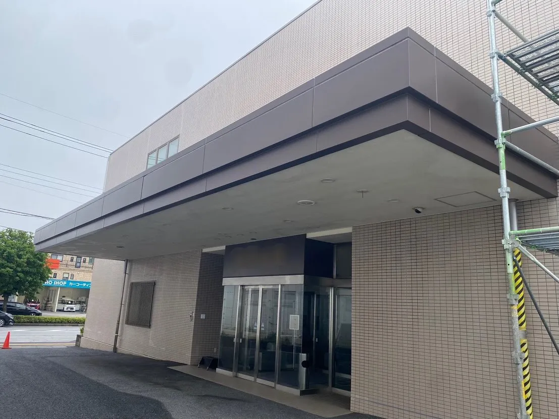 【シーリング打ち替え工事】